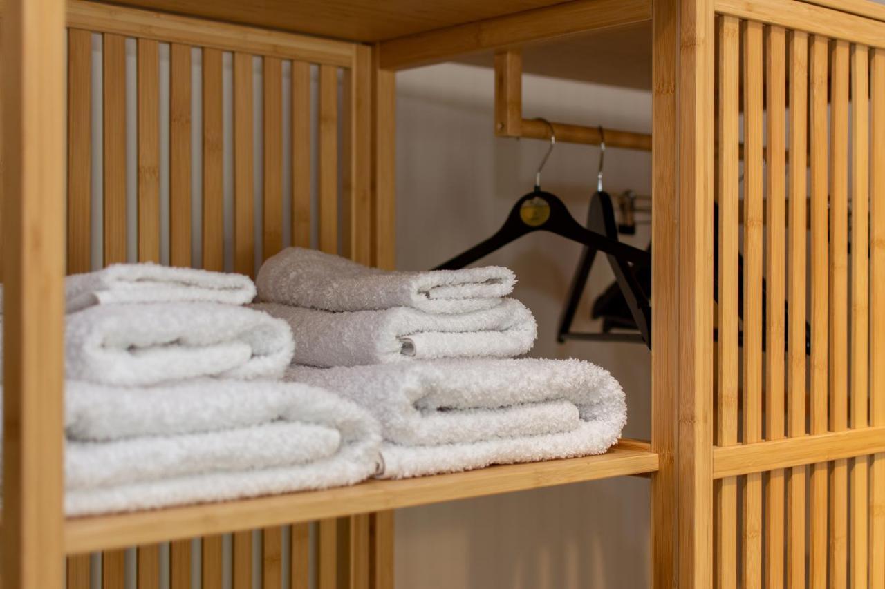 Studio 48, Cozy Apartment In Kalamata City Center ภายนอก รูปภาพ