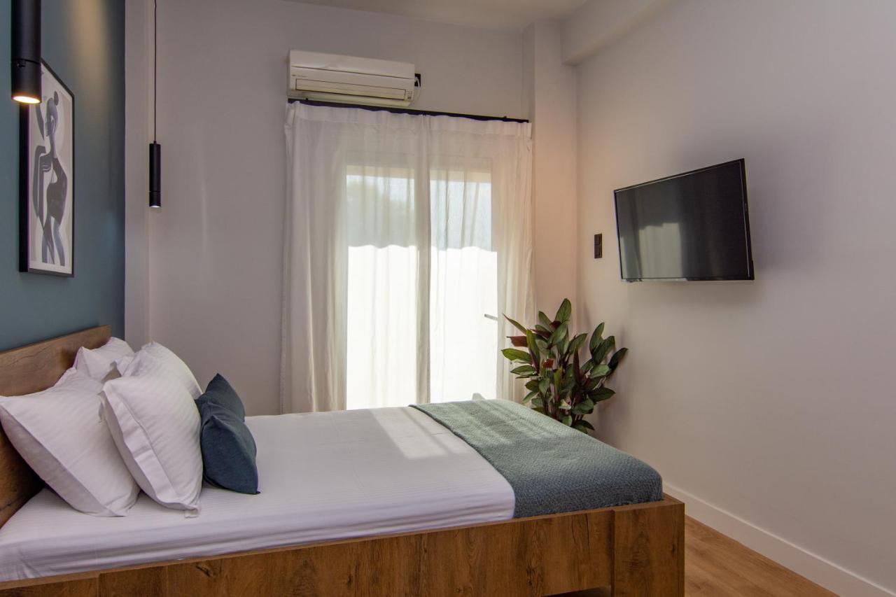 Studio 48, Cozy Apartment In Kalamata City Center ภายนอก รูปภาพ